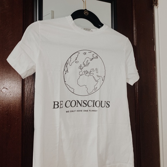 stradivarius Tops - Stradivarius - Earth White T Shirt